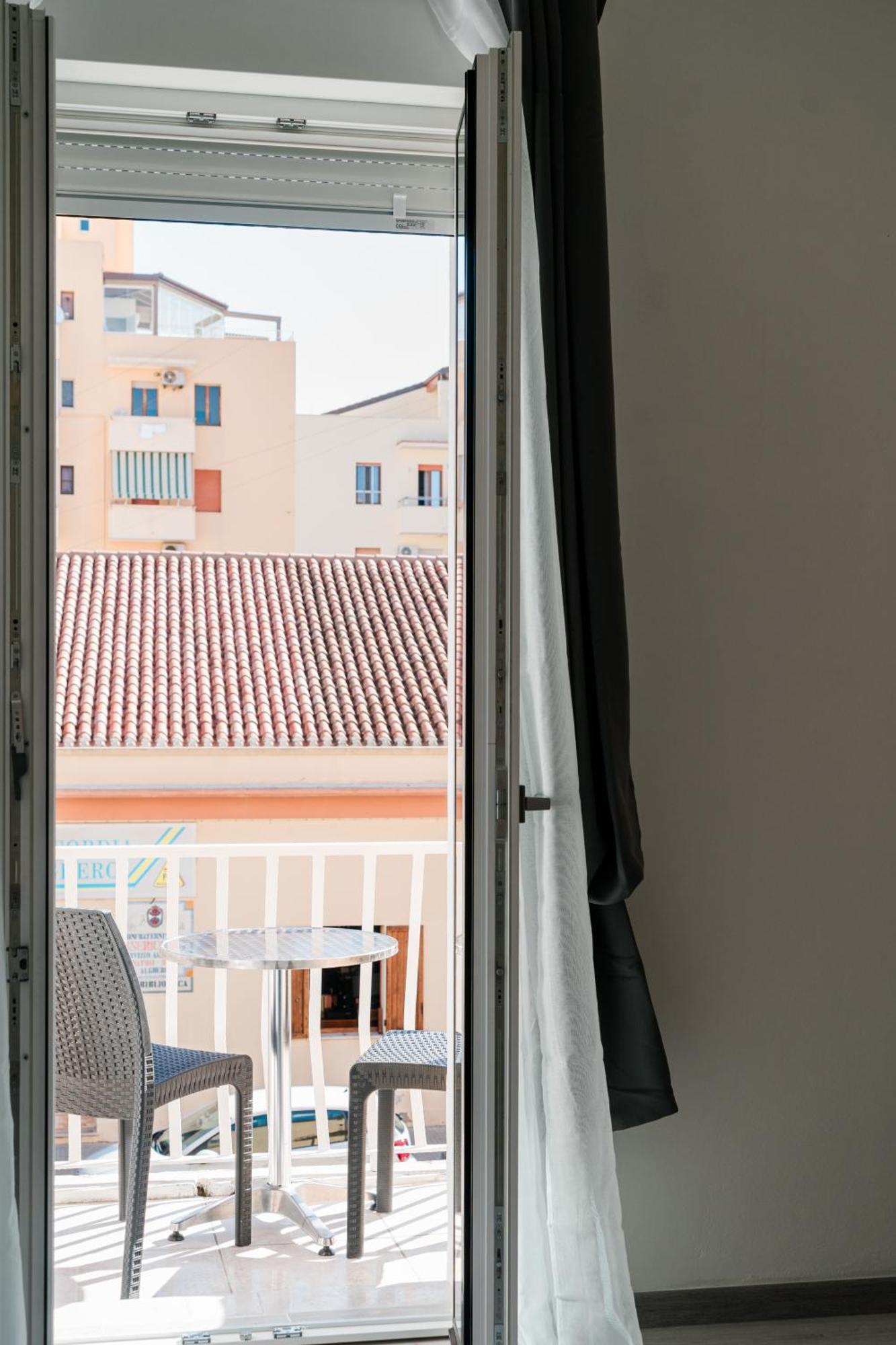 Fg Vacanze Alghero Luaran gambar